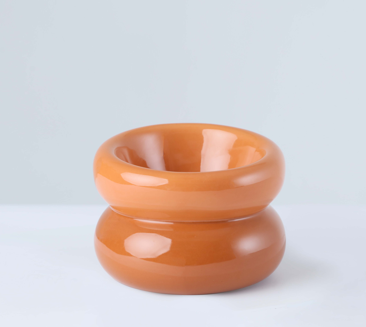 Elevated Soufflé Pet Bowl – Anti-Slip Ceramic Design (Amber Orange)
