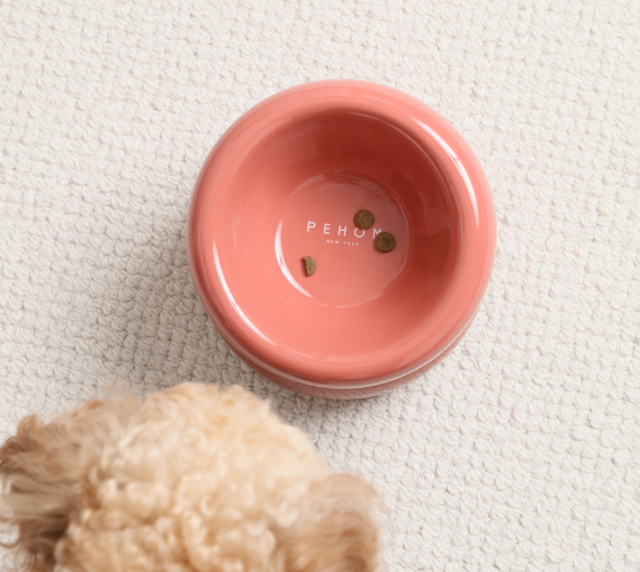 Elevated Soufflé Pet Bowl – Anti-Slip Ceramic Design (Rose Pink)
